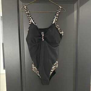 Black Leopard Print Swimsuit